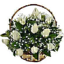 Cesta de 12 Rosas Brancas..
