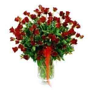 100 RED ROSES IN VASE..