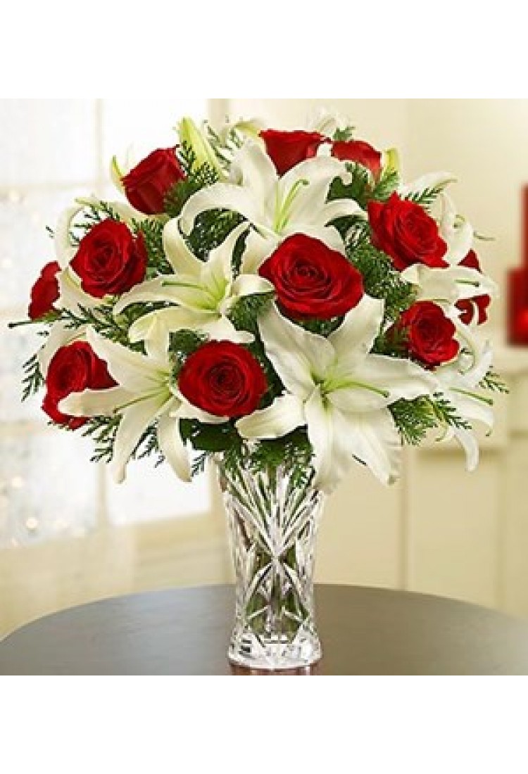 Arrangement of Red Roses .. Arrangement of Red Roses ..