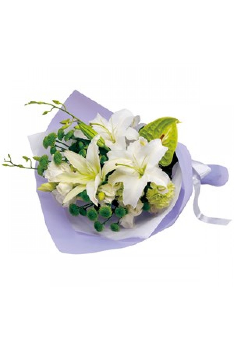 Funeral bouquet in white ..