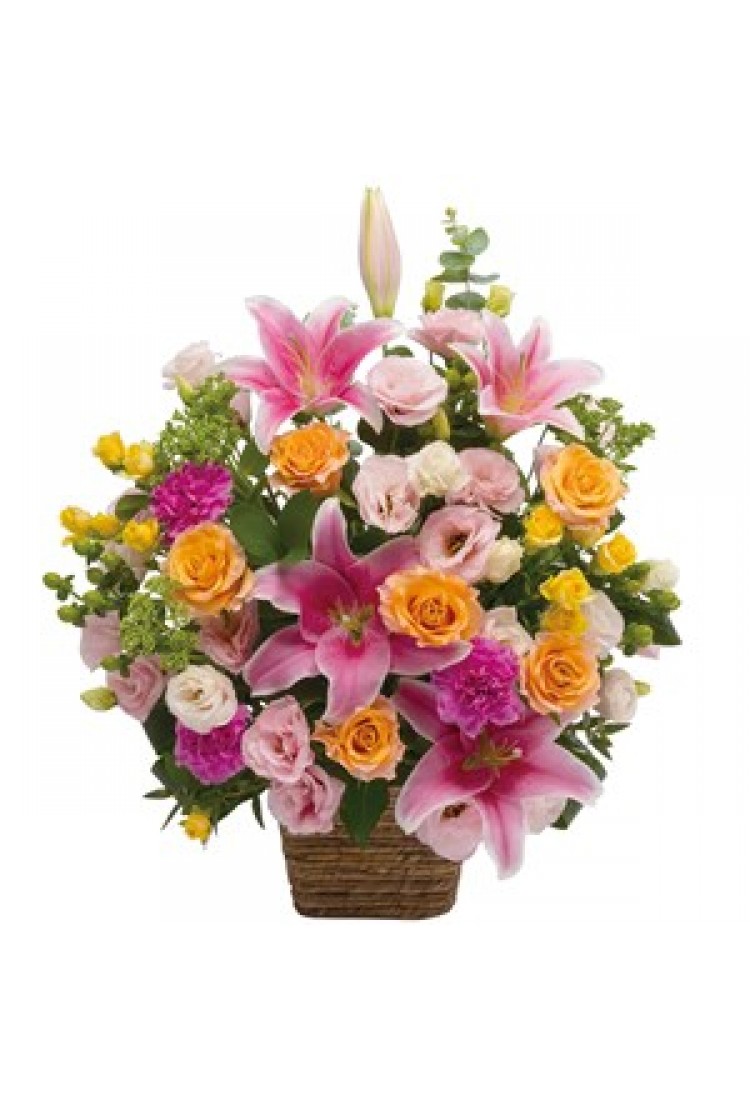 Large arrangement of mult..