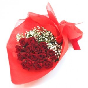 Red roses with white fill..