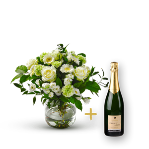 Stylish white bouquet wit..