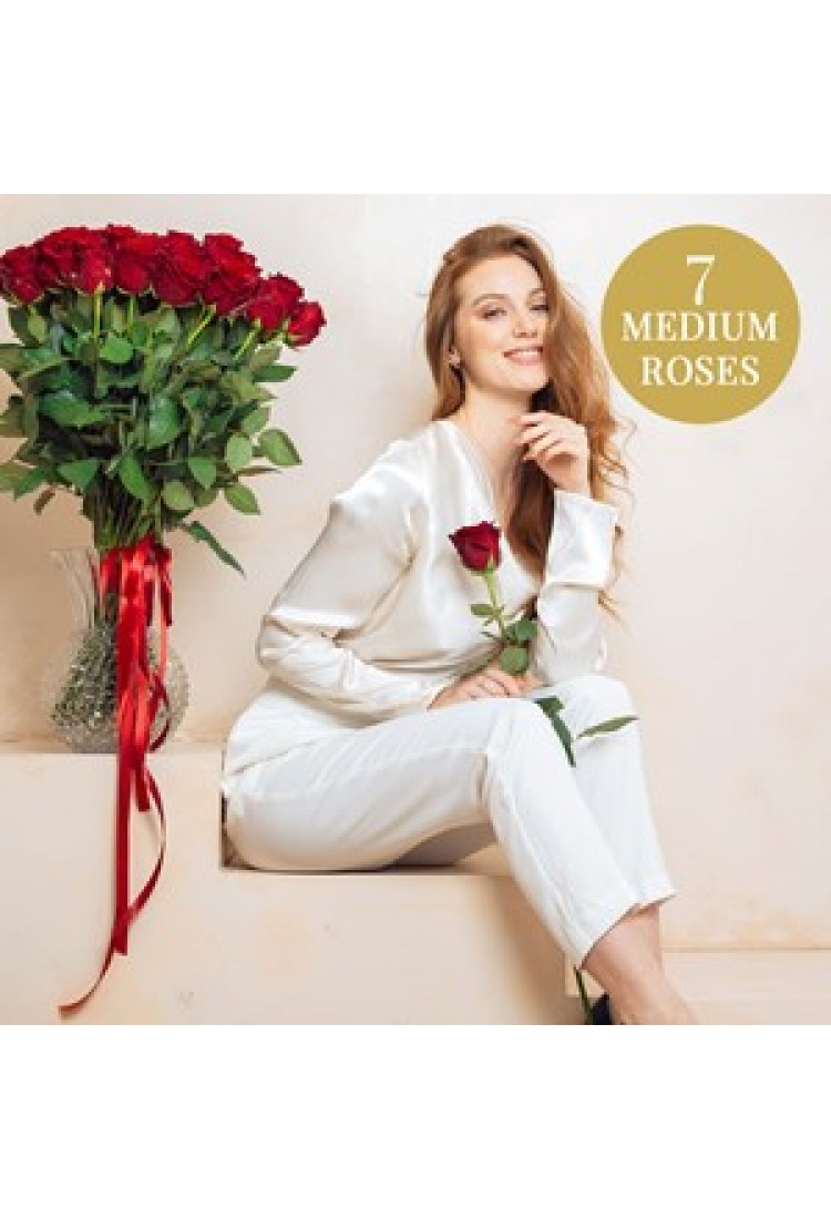 7 medium stemmed roses..