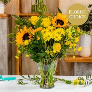 Yellow florist's fantasy ..