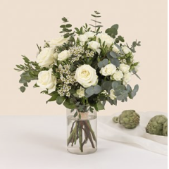 White and green bouquet -..