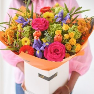 Glorious Spring Colour Bo..