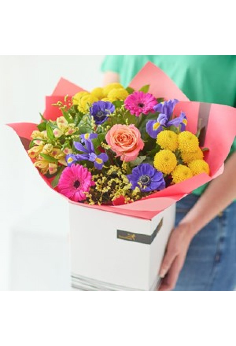 Bright Spring Bouquet..