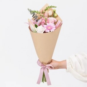 Petite Pinks Bouquet..