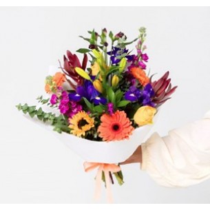 Seasonal Bright Bouquet..