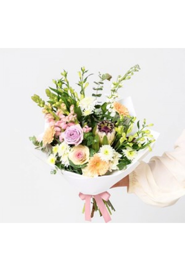 Seasonal Pastel Bouquet..