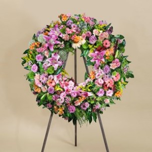 Multicolor Classic Wreath..