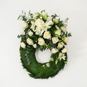 Funeral wreath traditiona..