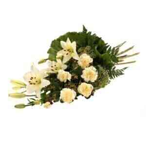 Funeral bouquet in white..