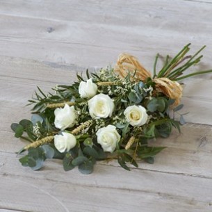 Simple Rose Sheaf - White..