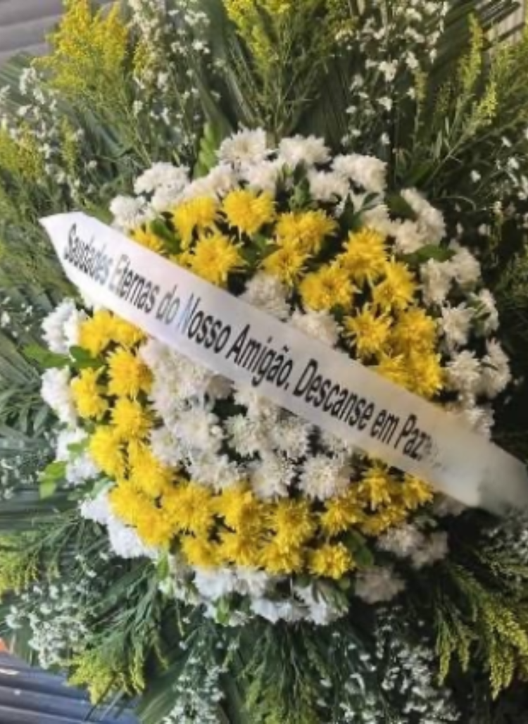 COROA ARRANJO 400 4 CAJU RIO DE JANEIRO