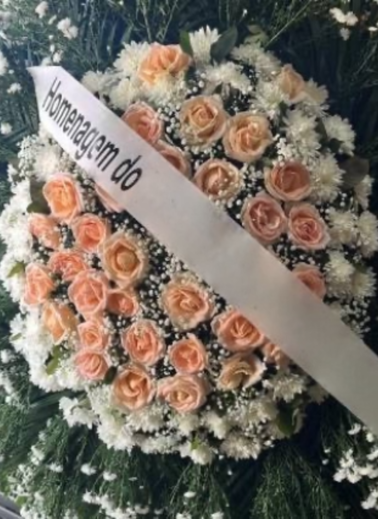 Coroa Arranjo 600 8 Caju Rio de Janeiro 