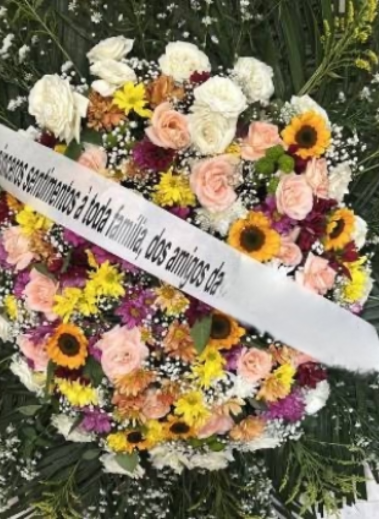 Coroa Arranjo 600 7 Caju Rio de Janeiro 