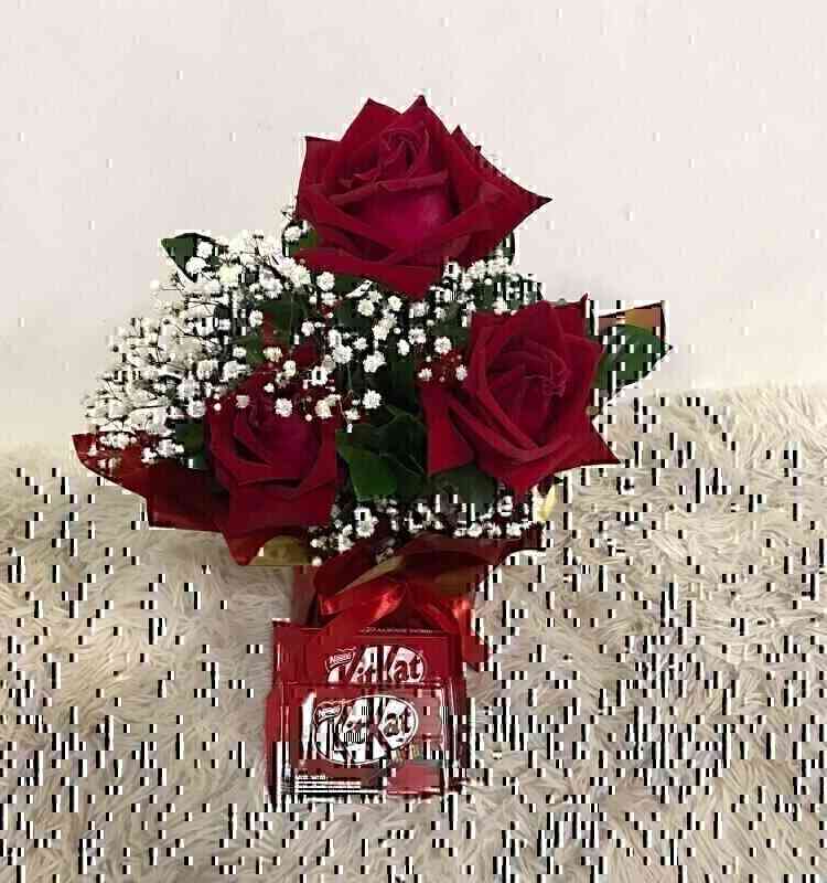 3 Rosas Vermelhas e Urso ..